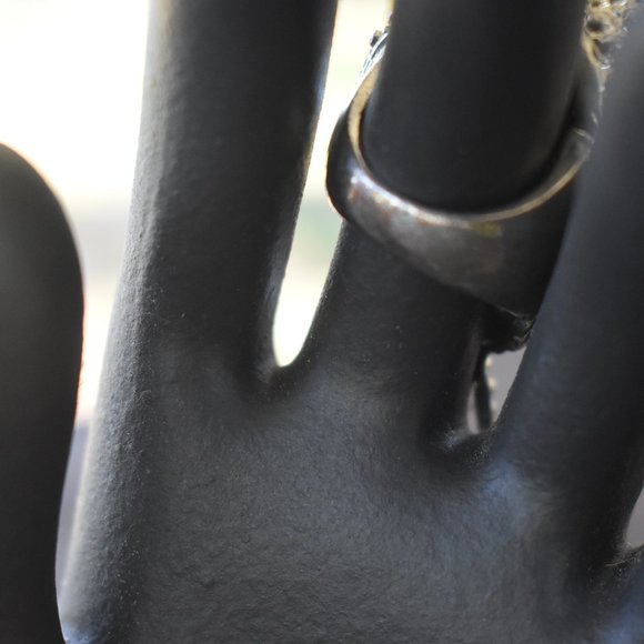 Embellished Owl Ring - Picture 2 of 6